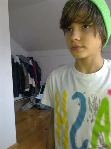 vidster boy|Artiom Boy (@artiomboy) .